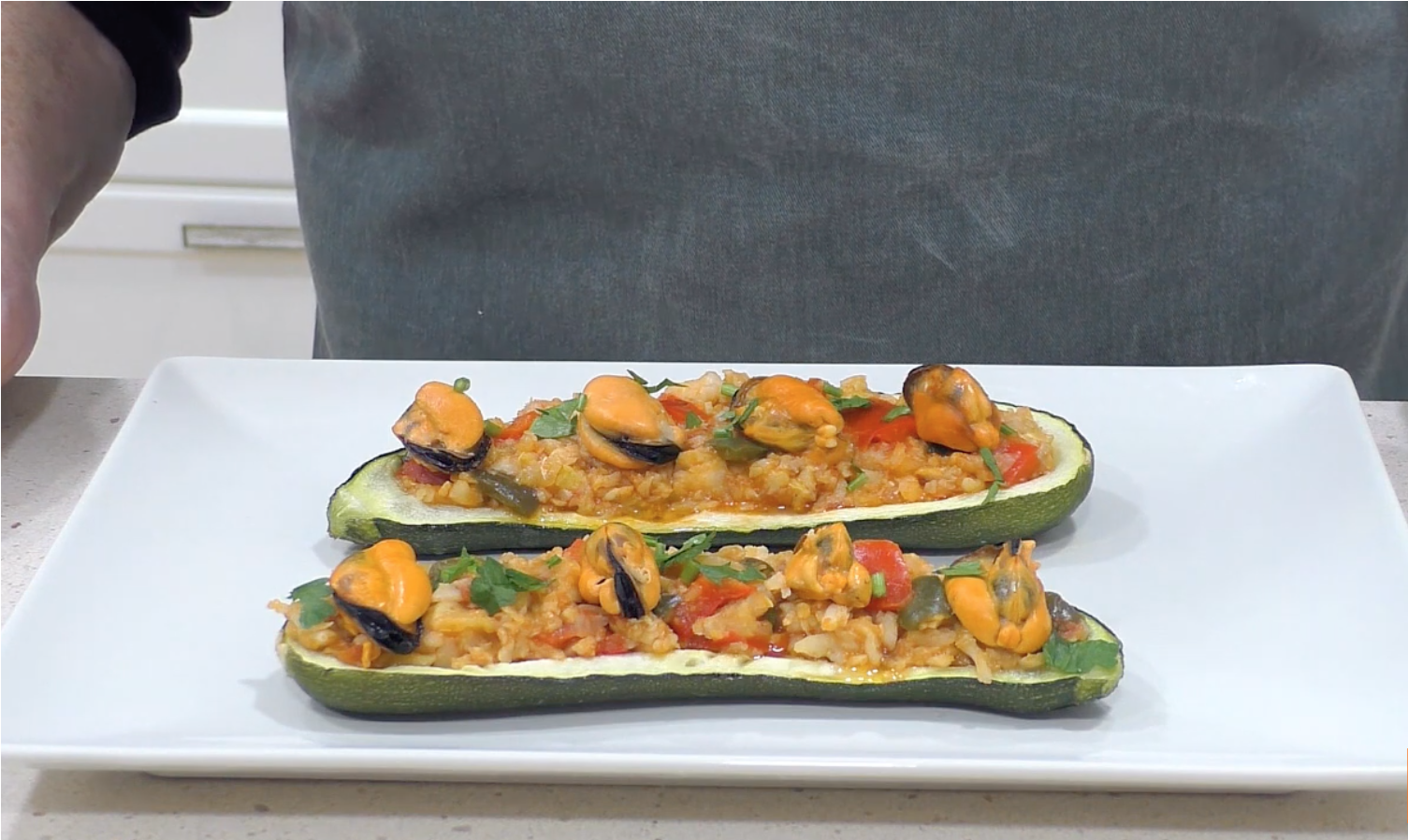 Calabacines Rellenos de Merluza y Mejillones